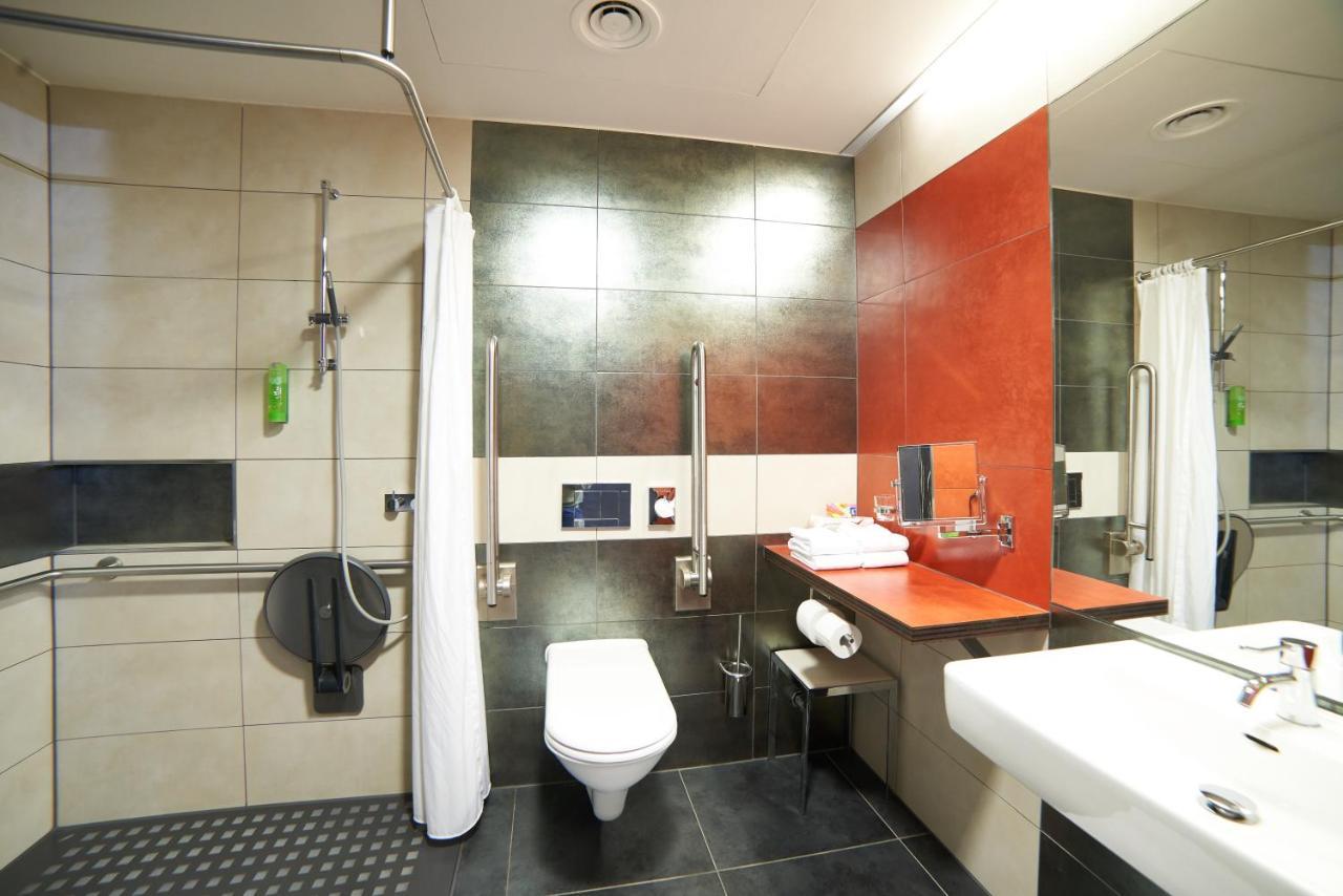 Hotel Maxlhaid Велс Екстериор снимка