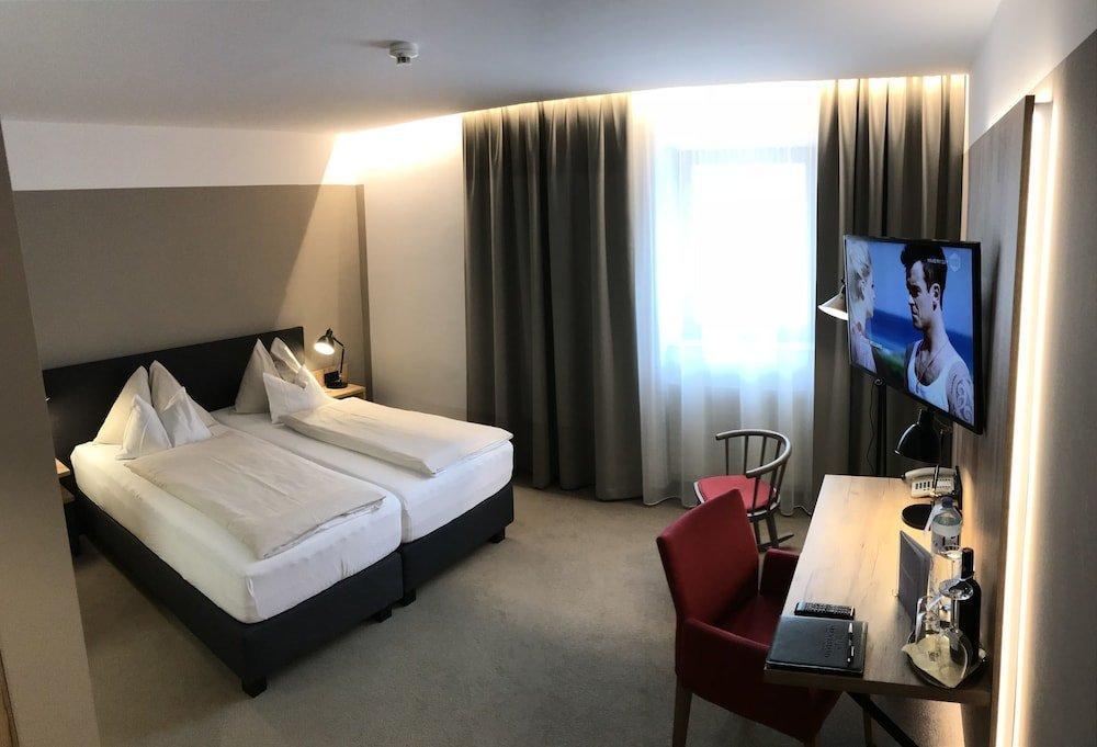 Hotel Maxlhaid Велс Екстериор снимка