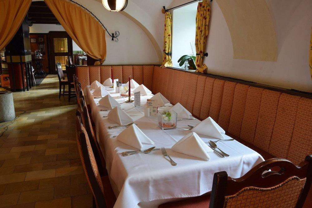 Hotel Maxlhaid Велс Екстериор снимка